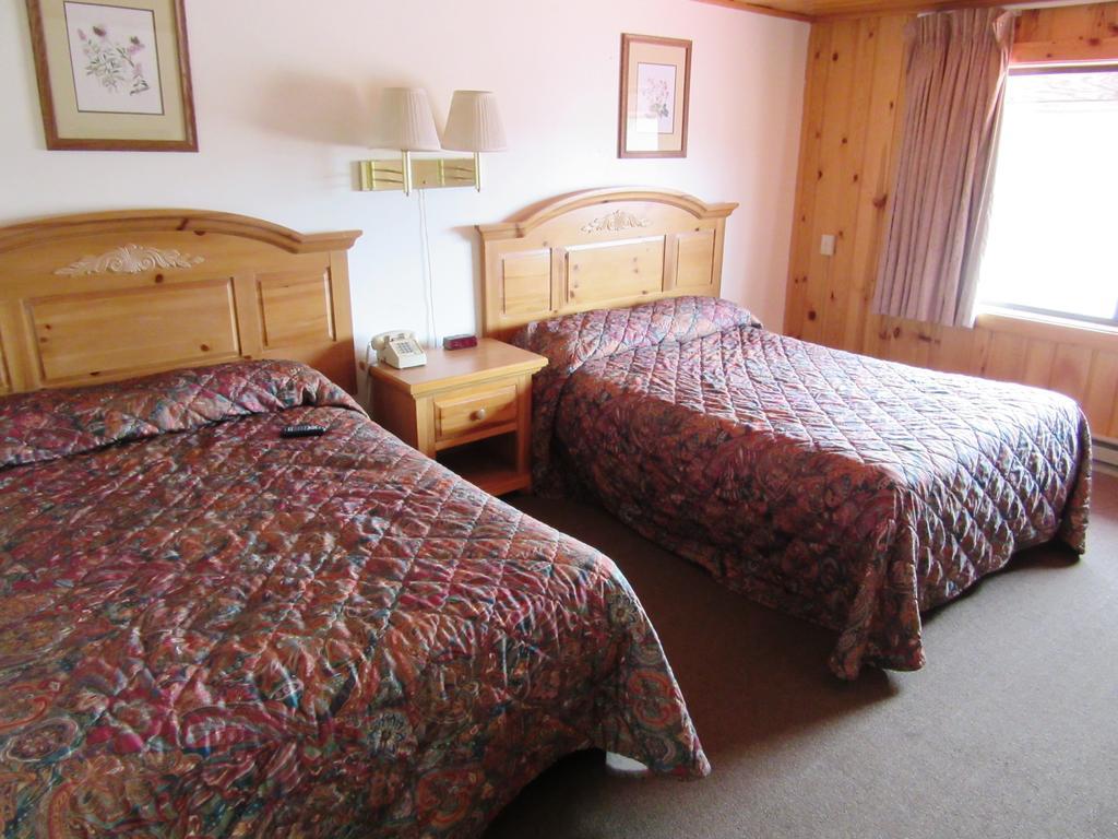 Travelers Lodge West Yellowstone Phòng bức ảnh